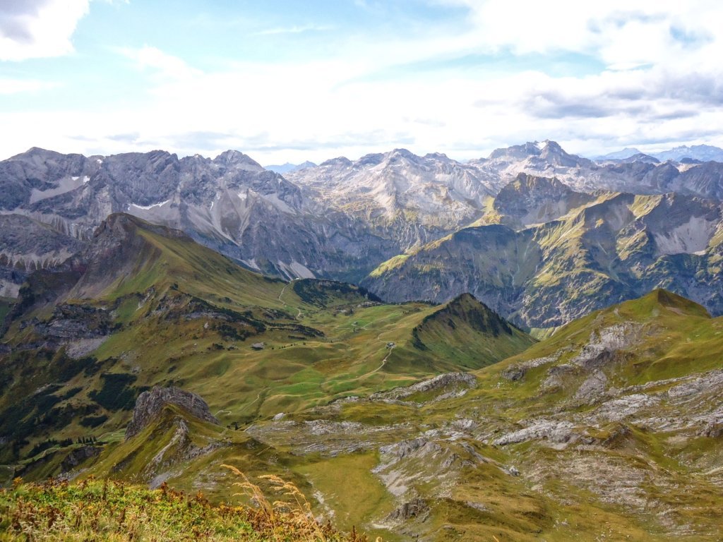 Ausblick kurz vor dem Gipfel Hochkünzelspitze