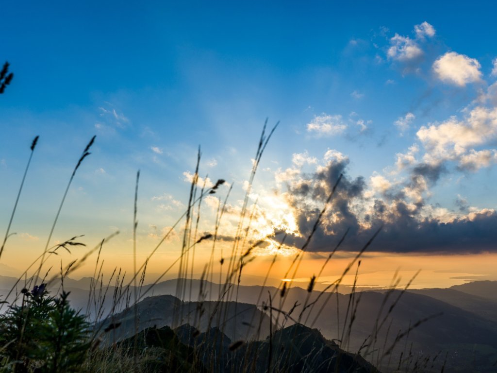 Sonnenuntergang auf der Winterstaude mit Blick auf den Bodensee