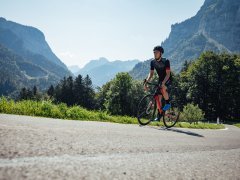 Rennradfahrer Richtung Schnepfegg